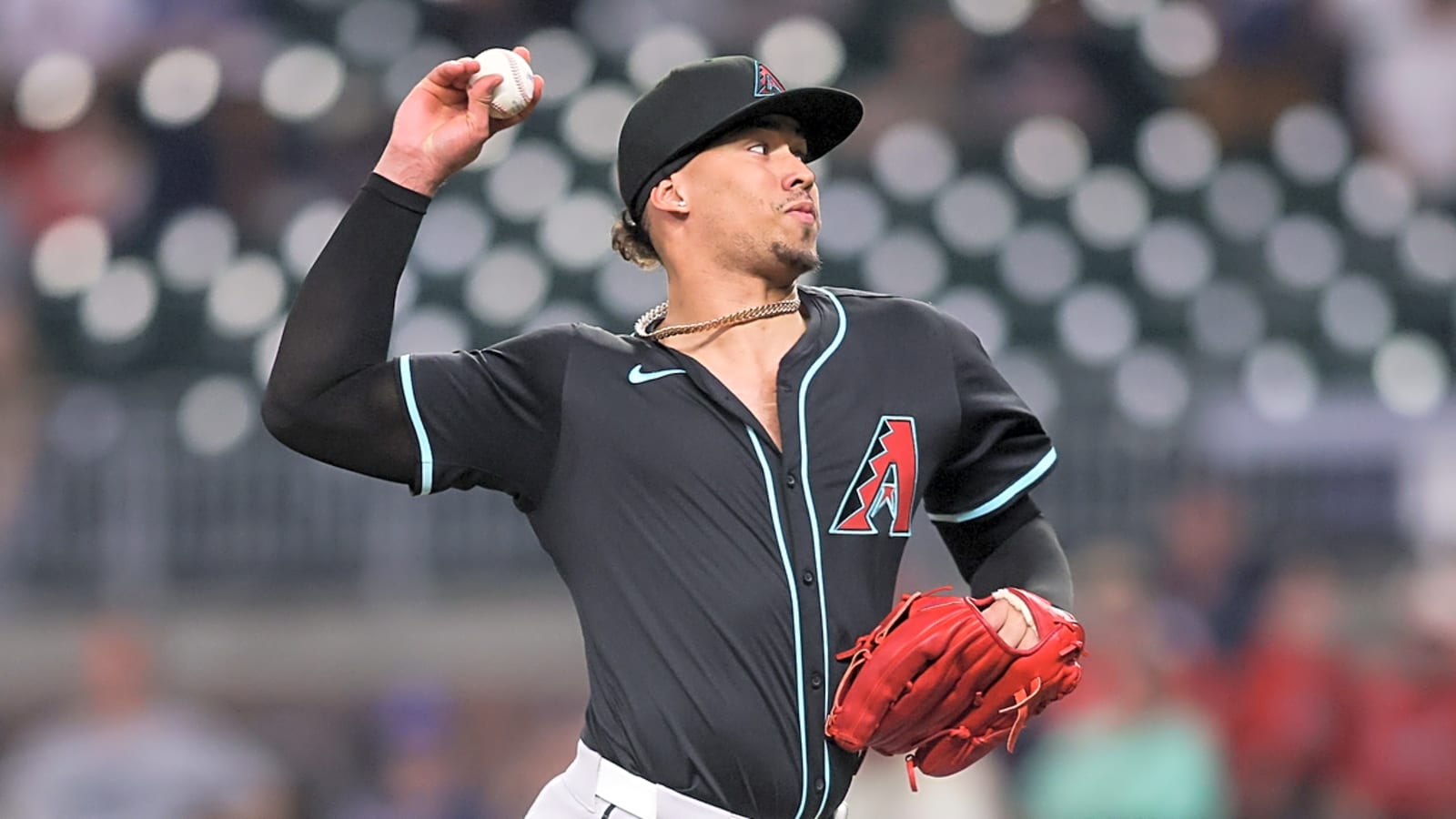 Diamondbacks lose veteran righty to concerning injury