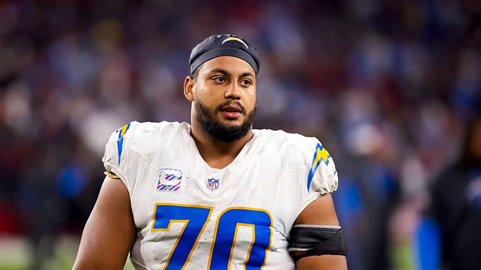 Los Angeles Chargers should make Justin Herbert feel better and reward one of their best players before they actually have to