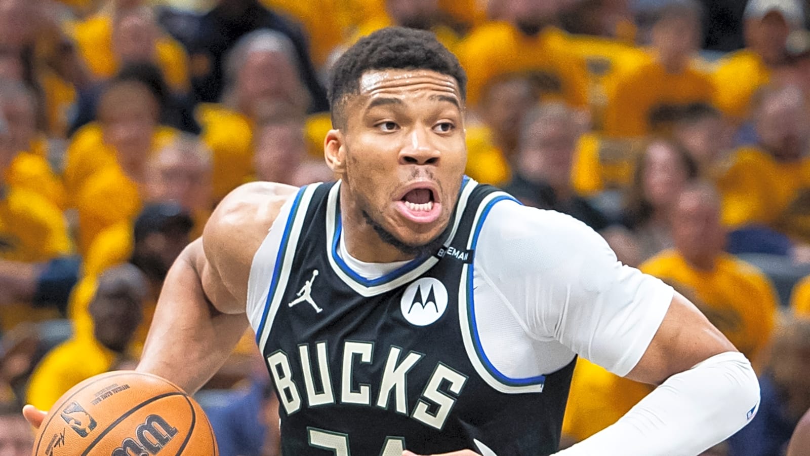 Insider says Antetokounmpo's days with Bucks 'numbered'