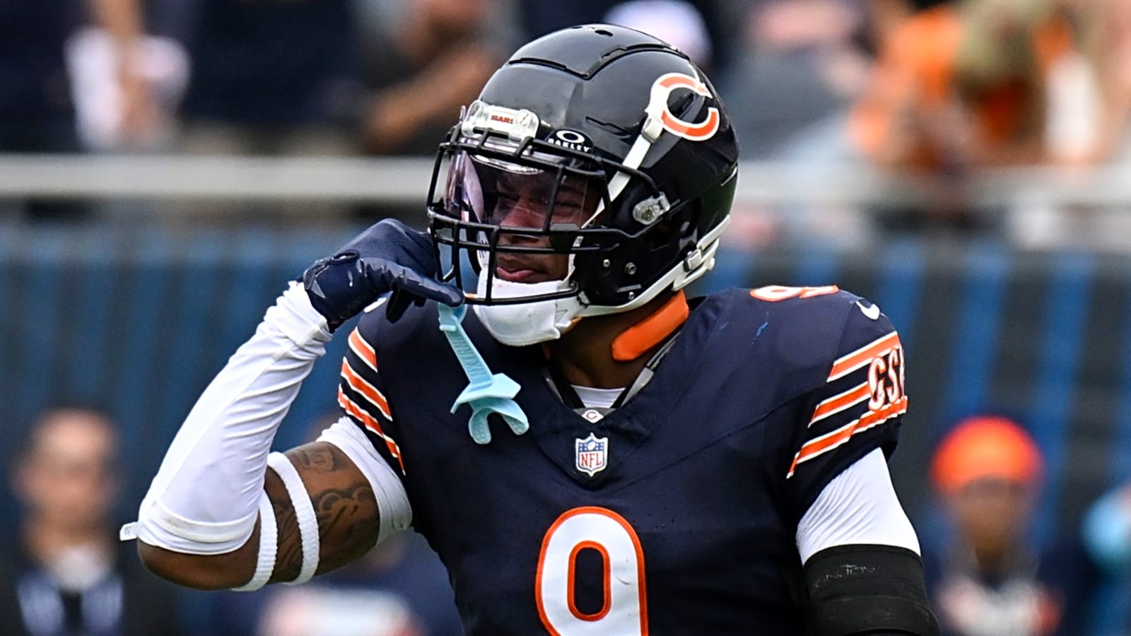 Chicago Bears Jaquan Brisker Calls Out Defensive Coordinator On Social Media