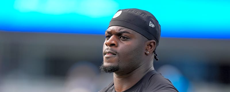 Steelers make four roster moves