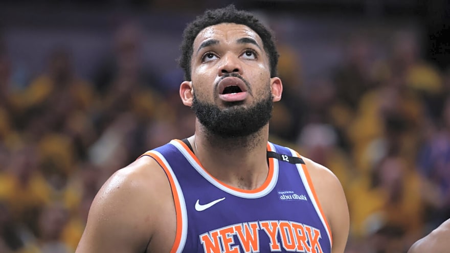 Knicks Predicted to Trade Karl-Anthony Towns to Trail Blazers For Former No. 1 Overall Pick