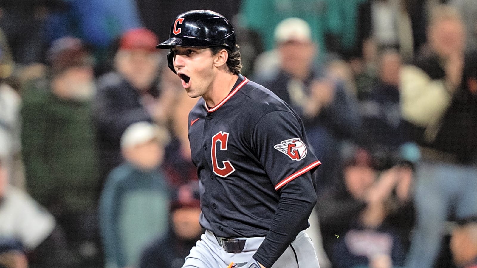 Chase DeLauter Leaves Game Against Dodgers