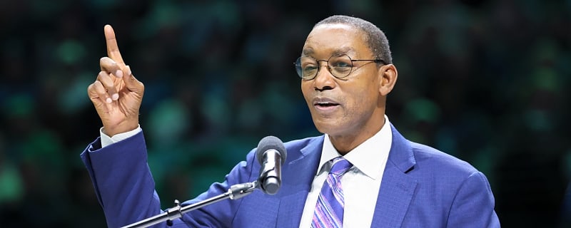 Isiah Thomas used Kevin Durant to take multiple shots at Michael Jordan