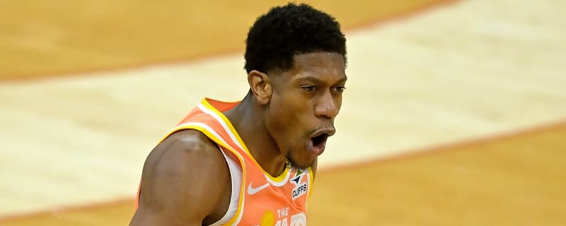 Are Lakers close to trading for former top-five pick?