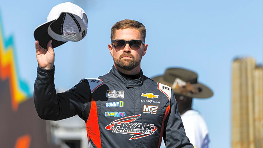 Ricky Stenhouse Jr. to Race Greg Biffle Tribute Scheme at Daytona