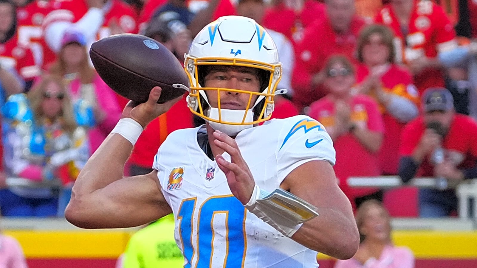 Justin Herbert trade chatter emerges amid disastrous start
