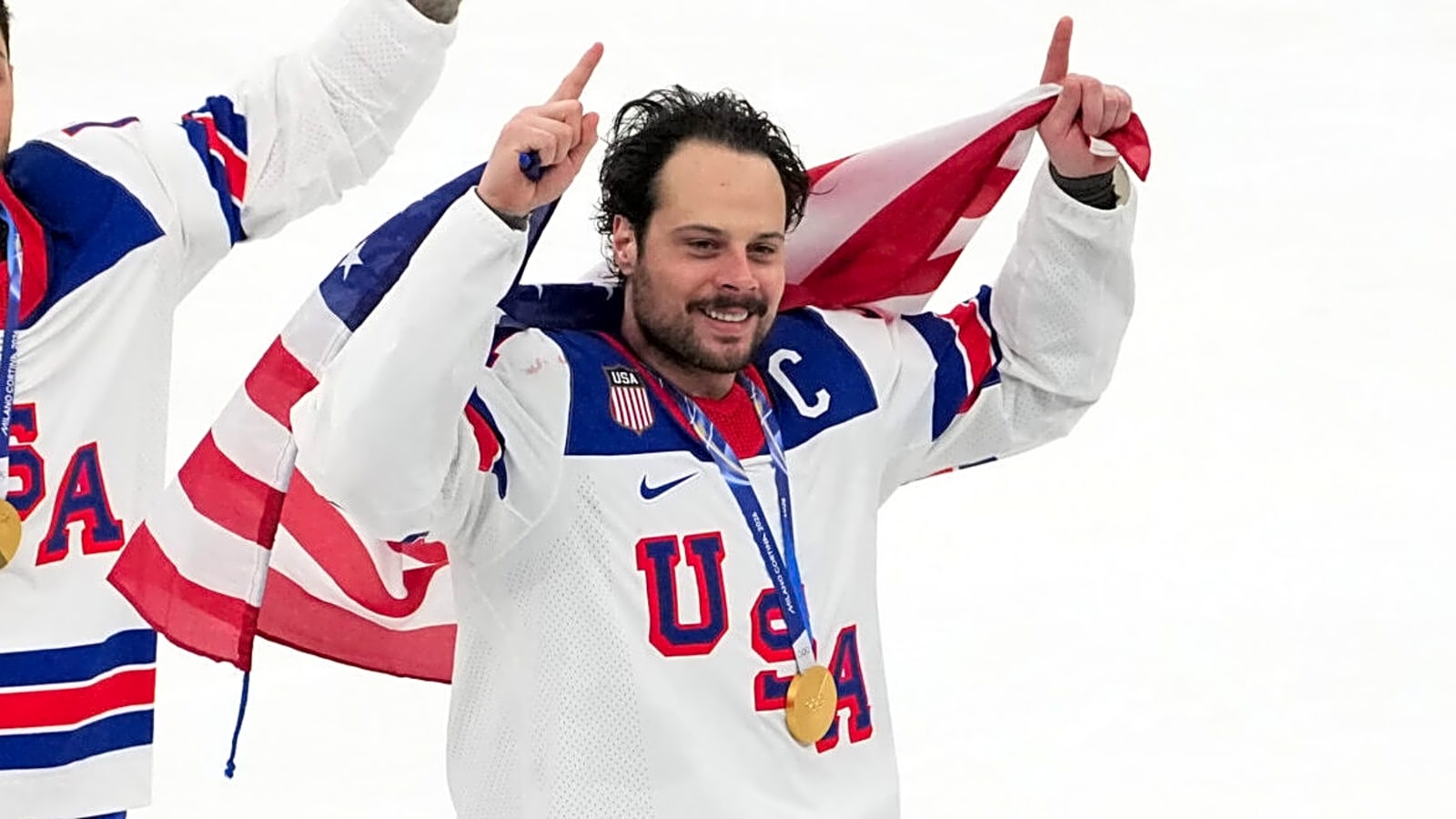 Auston Matthews discusses 'whirlwind 72 hours' since winning gold