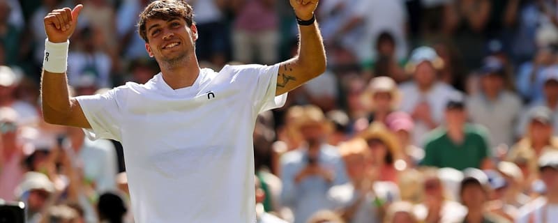 Flavio Cobolli tops Alex de Minaur, advances to Wimbledon quarters