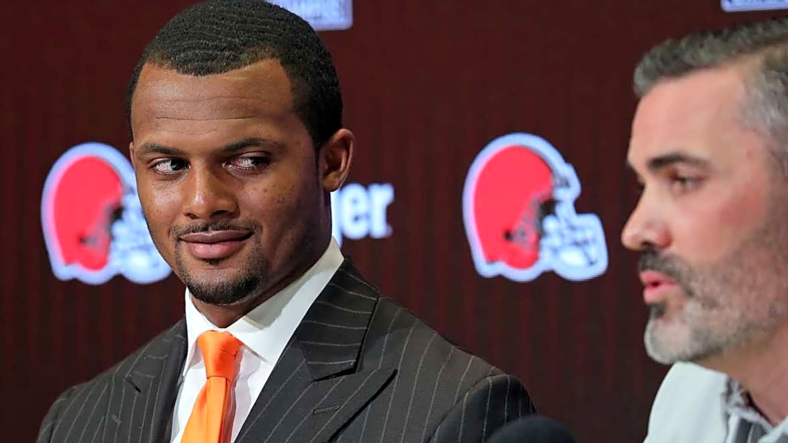 Deshaun Watson Sends 5-Word Message on Day Browns Draft QB Dillon Gabriel