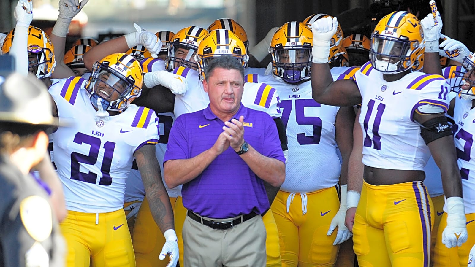 Former LSU star blames fellow alumni and current ESPN analyst for tearing Ed Orgeron's locker room apart