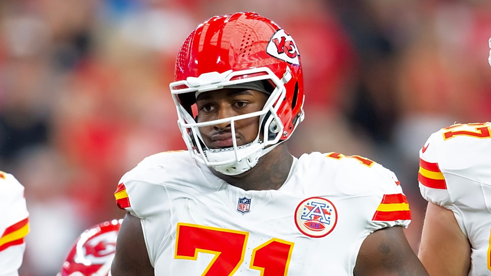 Report: Chiefs starter Josh Simmons dealing with ‘extremely serious’ personal issue
