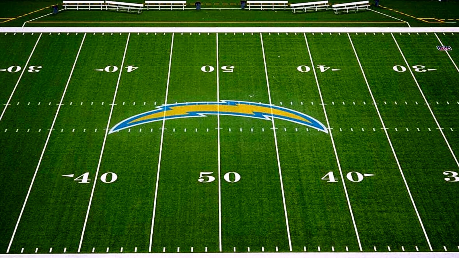 Los Angeles Chargers Sign Their Potential Rashawn Slater Replacement