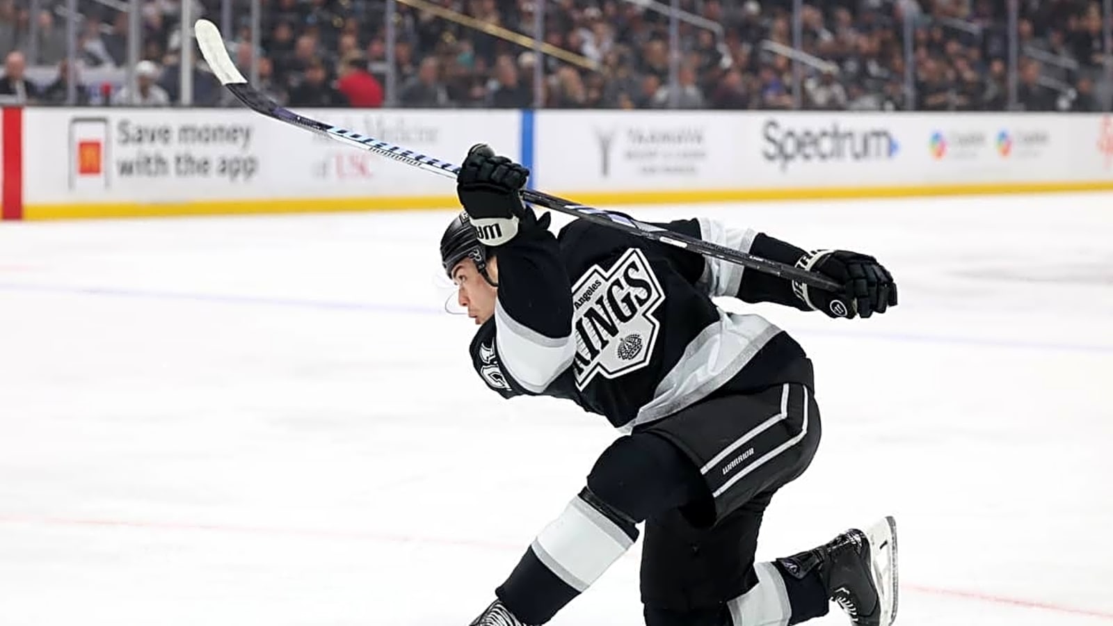 Insider Names Los Angeles Kings Defenseman Top Trade Candidate