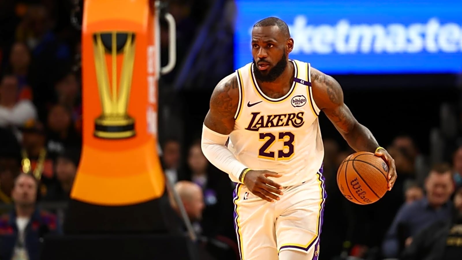 Ray Allen Hints LeBron James Doesn&#39;t Have A &#39;Bag&#39;; Explains Why He Still Dominates On The Court