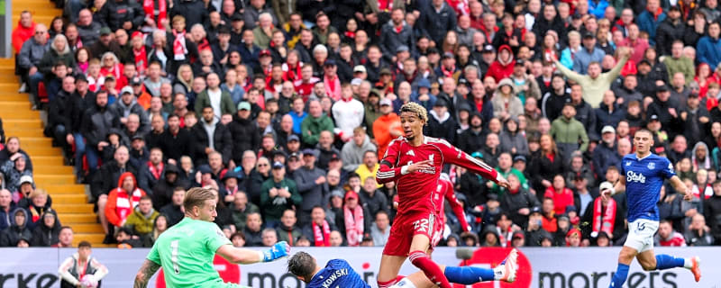 ‘He has been so impressive’ – Stephen Warnock wowed by Liverpool beast who won 6 first-half duels