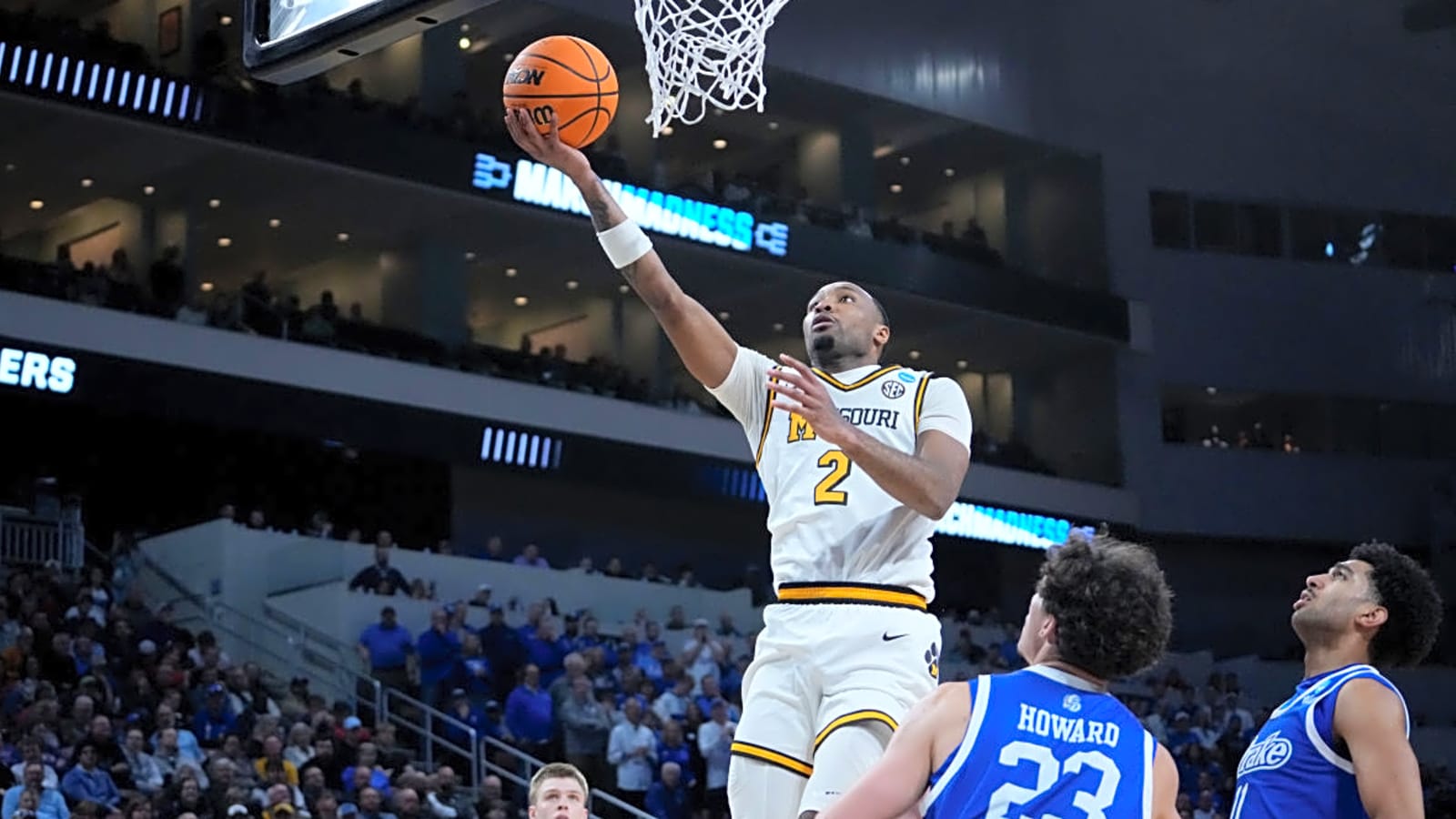 &#39;You&#39;re never going to catch me with a Broncos jersey on&#39; — Mizzou star makes his Chiefs allegiance clear ahead of Nuggets debut