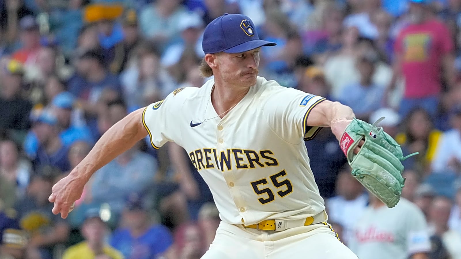 Brewers' trade-deadline acquisition diagnosed with UCL sprain