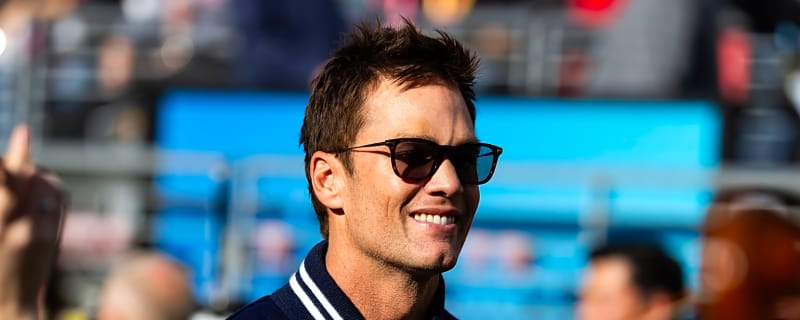 Tom Brady breaks silence on how he's mentoring Fernando Mendoza