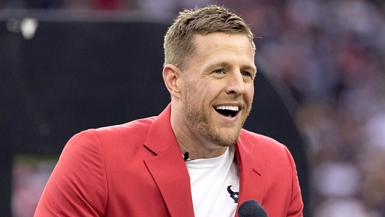 CBS Sports Reveals NFL Broadcast Announcer Lineups For 2025 Season