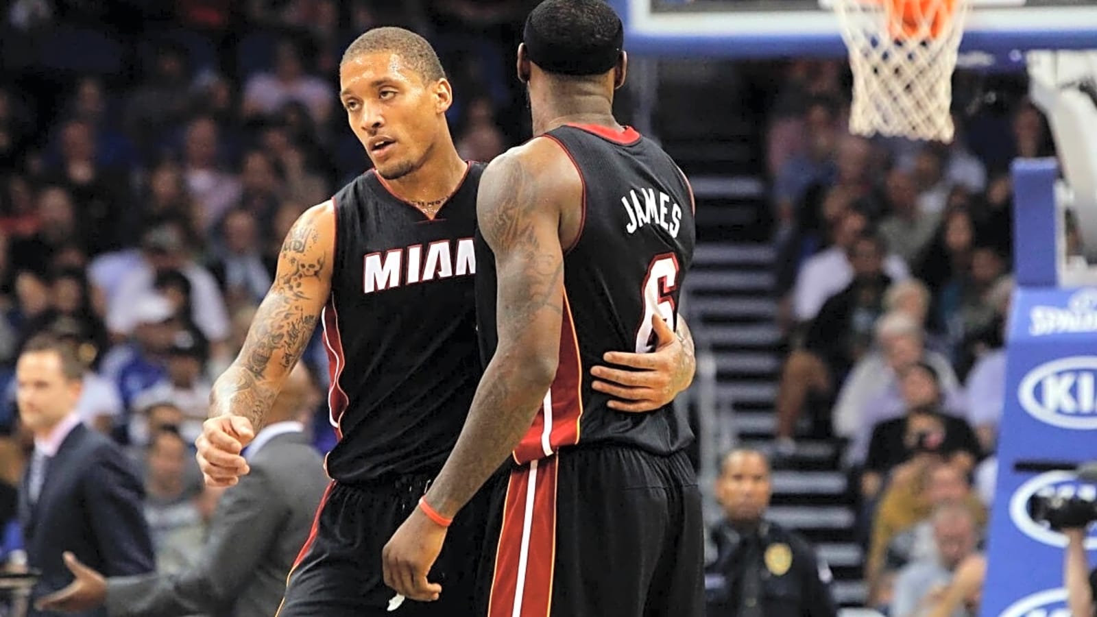 Michael Beasley Claims He &#39;Blew Out&#39; LeBron James In A 1v1 Game: 'The Story Is Told Wrong'