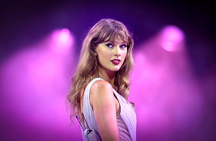 “Wildest Dreams” by Taylor Swift