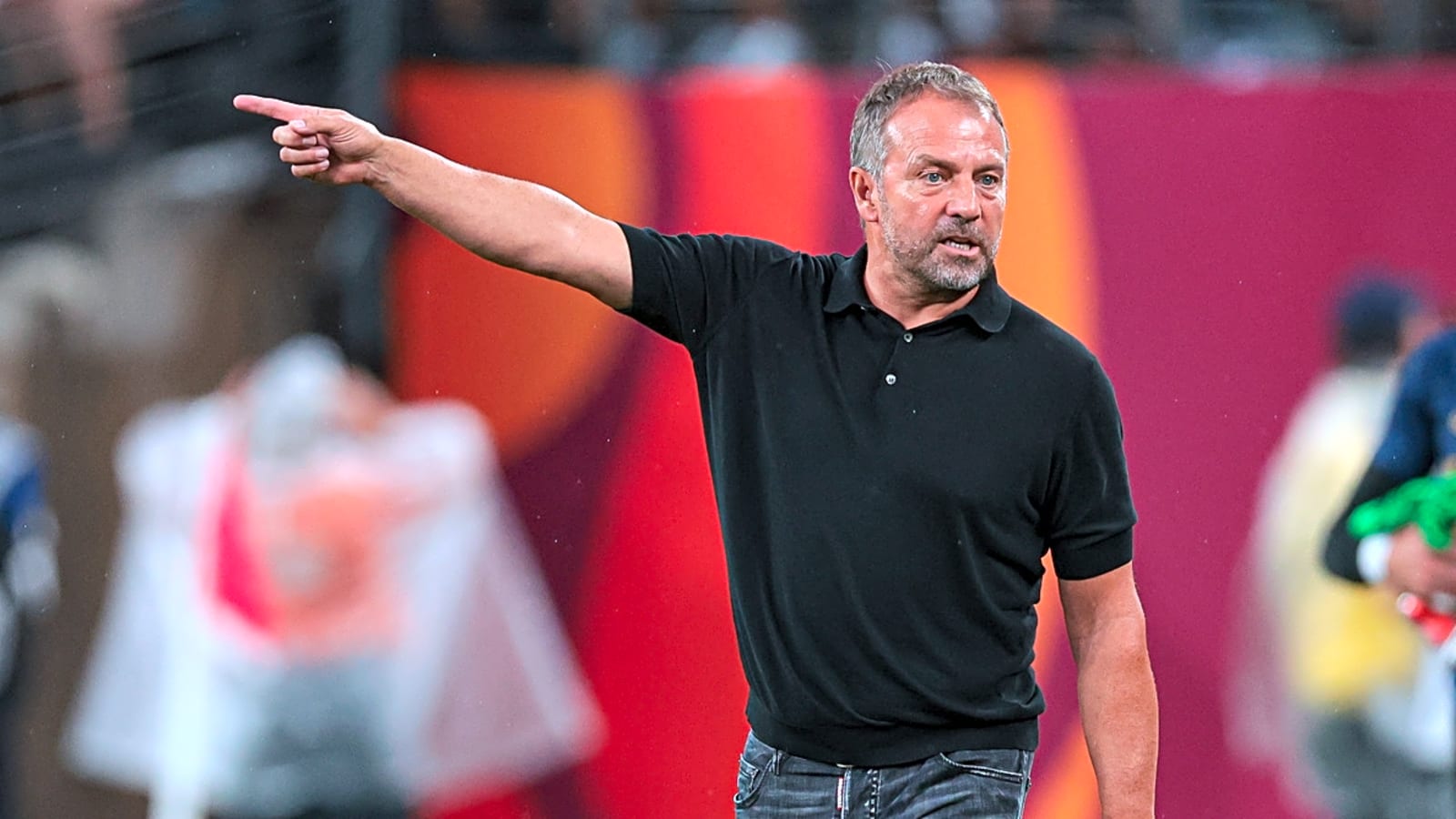 Hansi Flick addresses Manchester United interest in Marc Casado