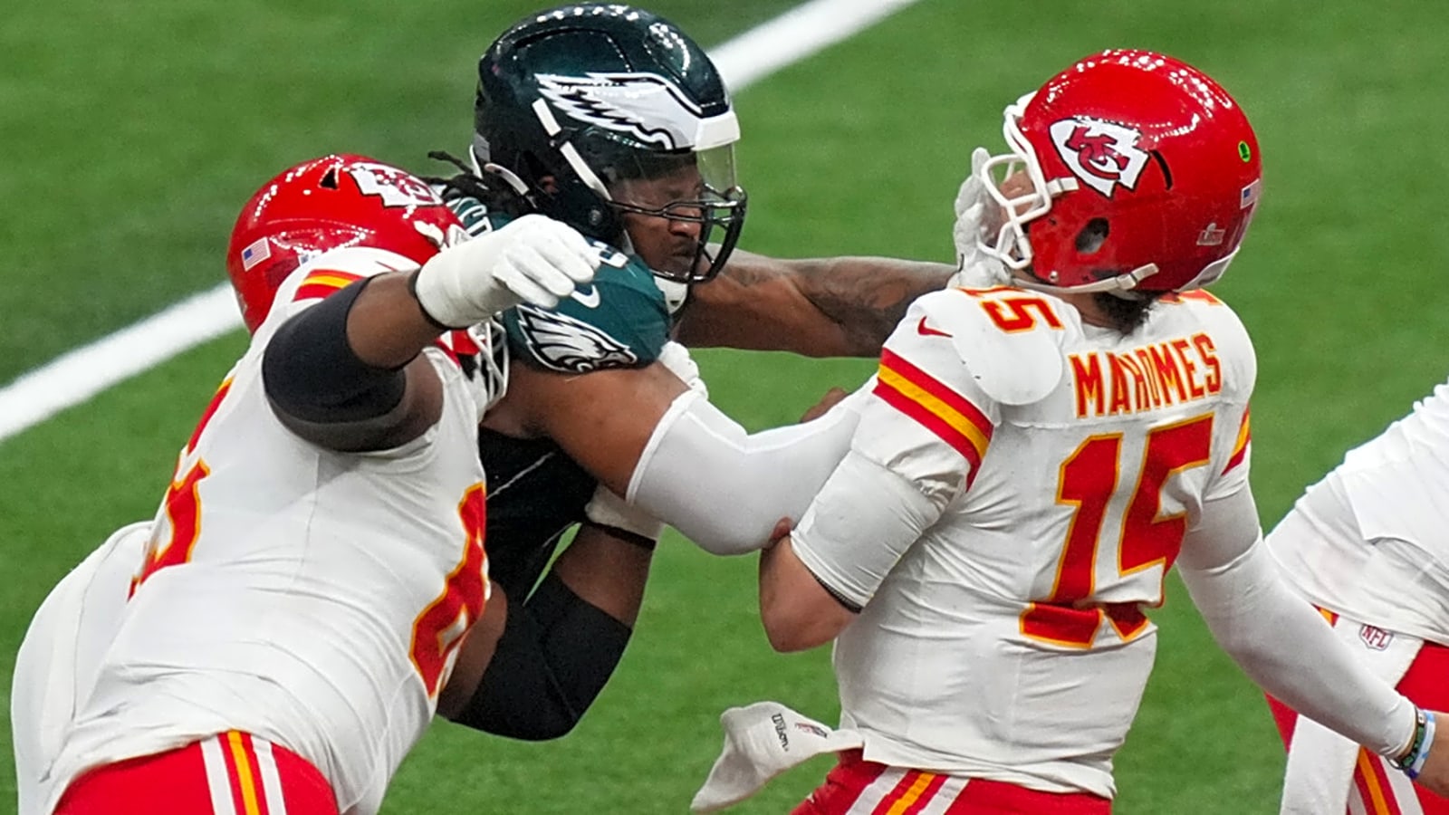 Chiefs Still AFC &#39;Front-Runners&#39; With 1 Huge Question Mark