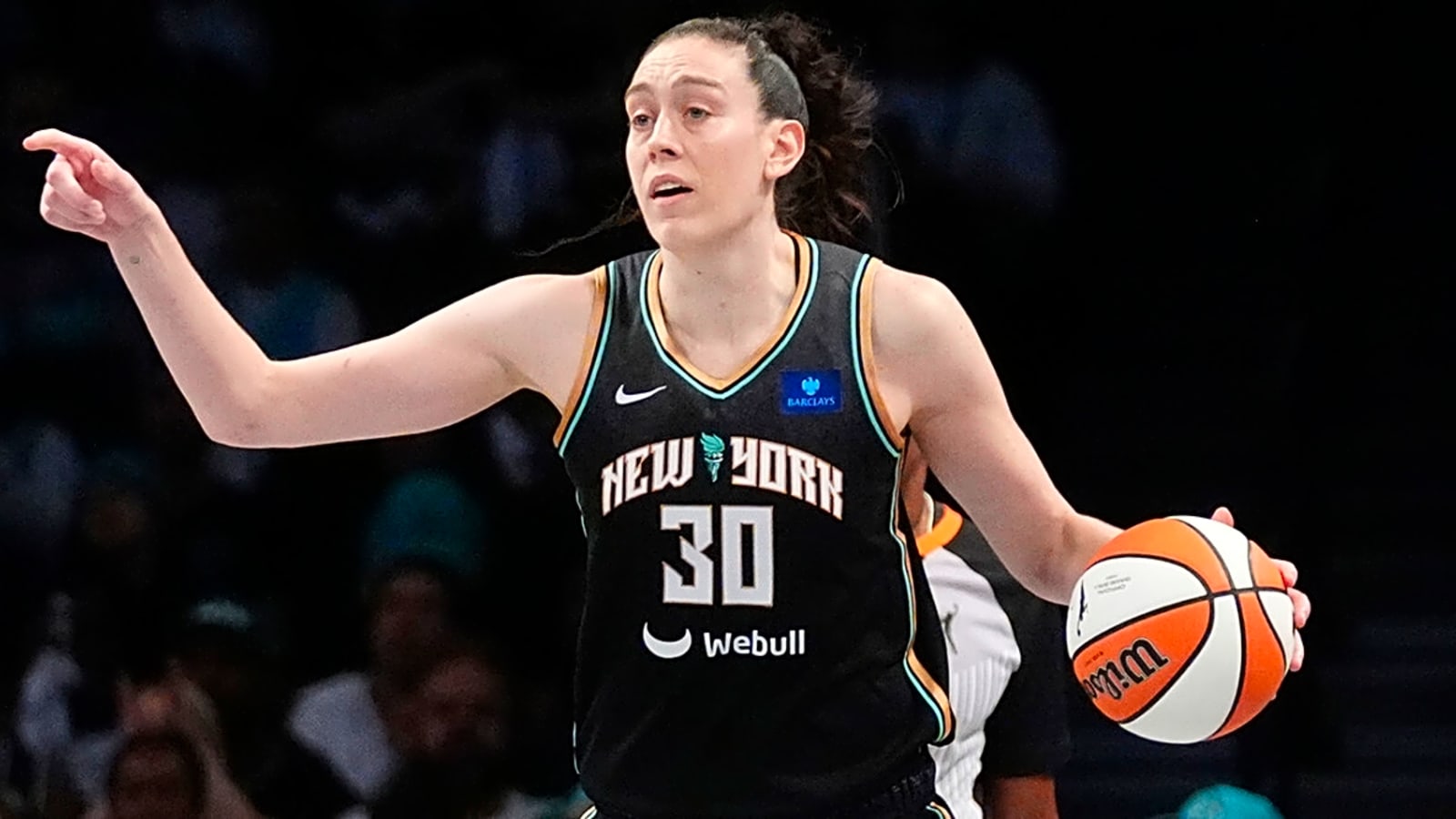 Liberty Coach Has More Unfortunate News About Breanna Stewart&#39;s Injury