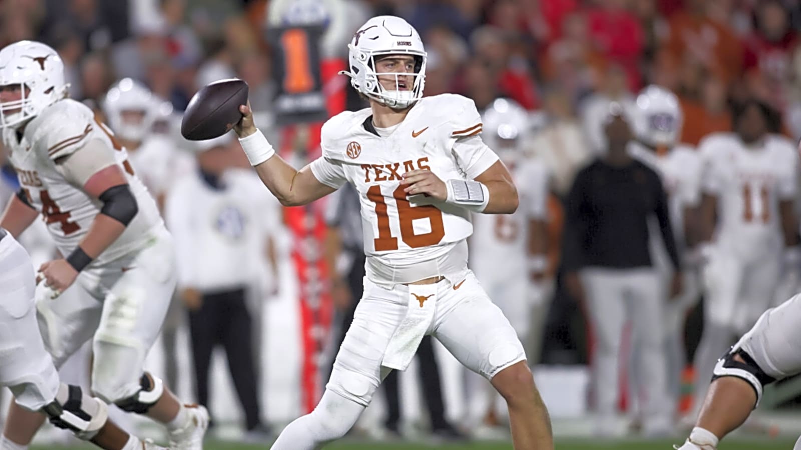 Where Arch Manning Ranks Among Clutchest Returning QBs in College Football