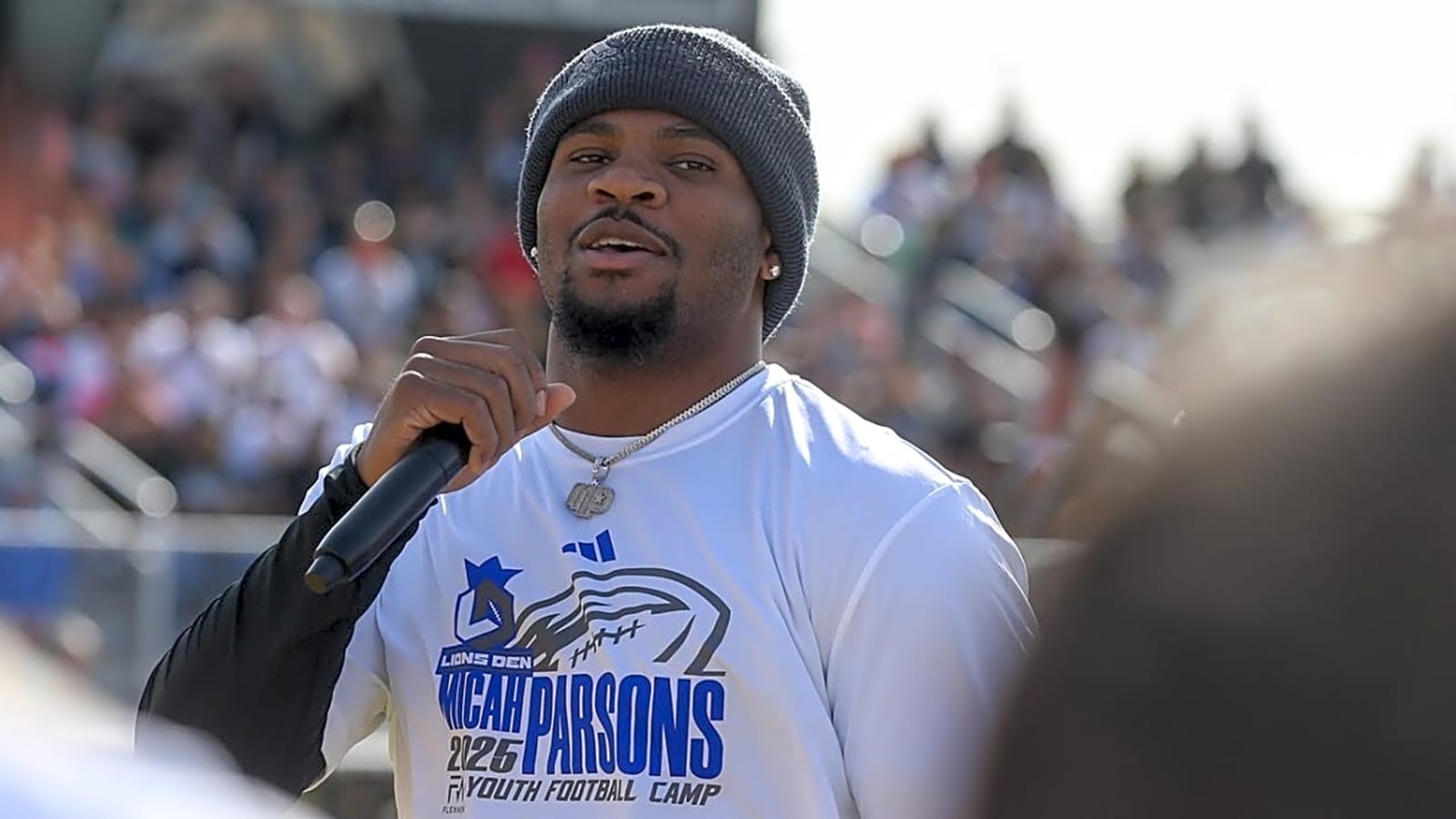 Cowboys’ Micah Receives ‘Private’ Message from Coach in ‘Goodnight’ Viral Video