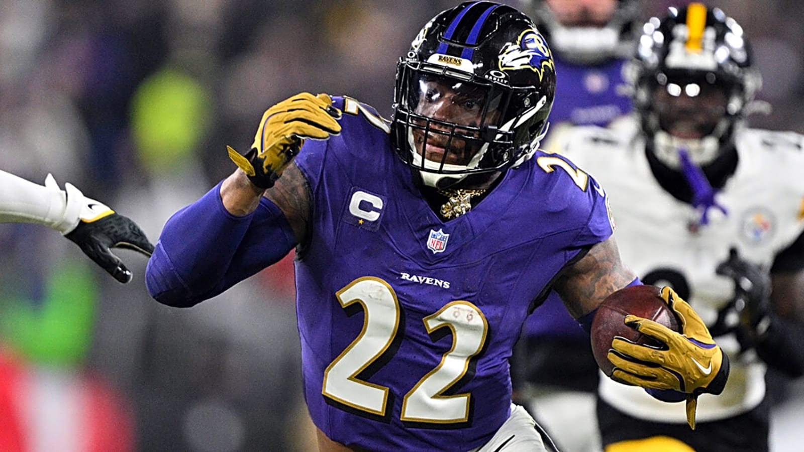 Derrick Henry, Aaron Rodgers Among Active Players Chasing All-Time NFL Rankings