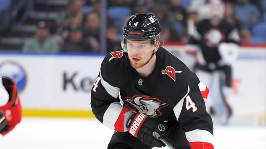 Blues pushing to acquire top Sabres defenseman