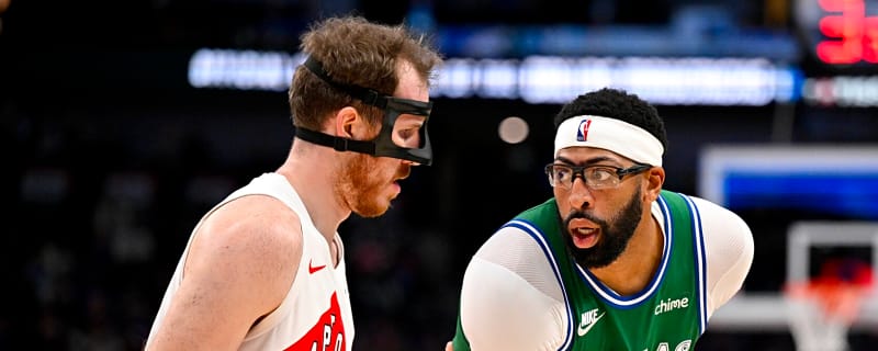 Mavericks' Anthony Davis out at least two games with injury