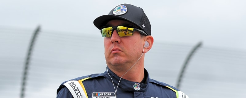 Kyle Busch wins NASCAR Craftsman Truck Series race at Dover
