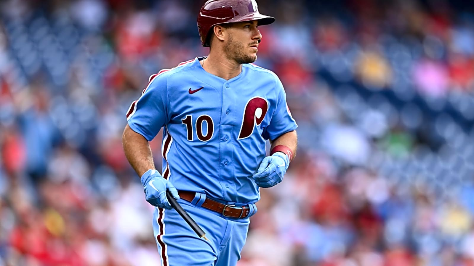 Rob Thomson Shares Reason for J.T. Realmuto Decision After Rangers Game