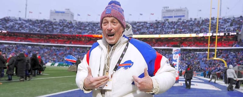 The 'NFL season passing-TD leaders' quiz