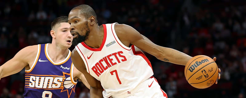 Kevin Durant joins elite club on milestone night