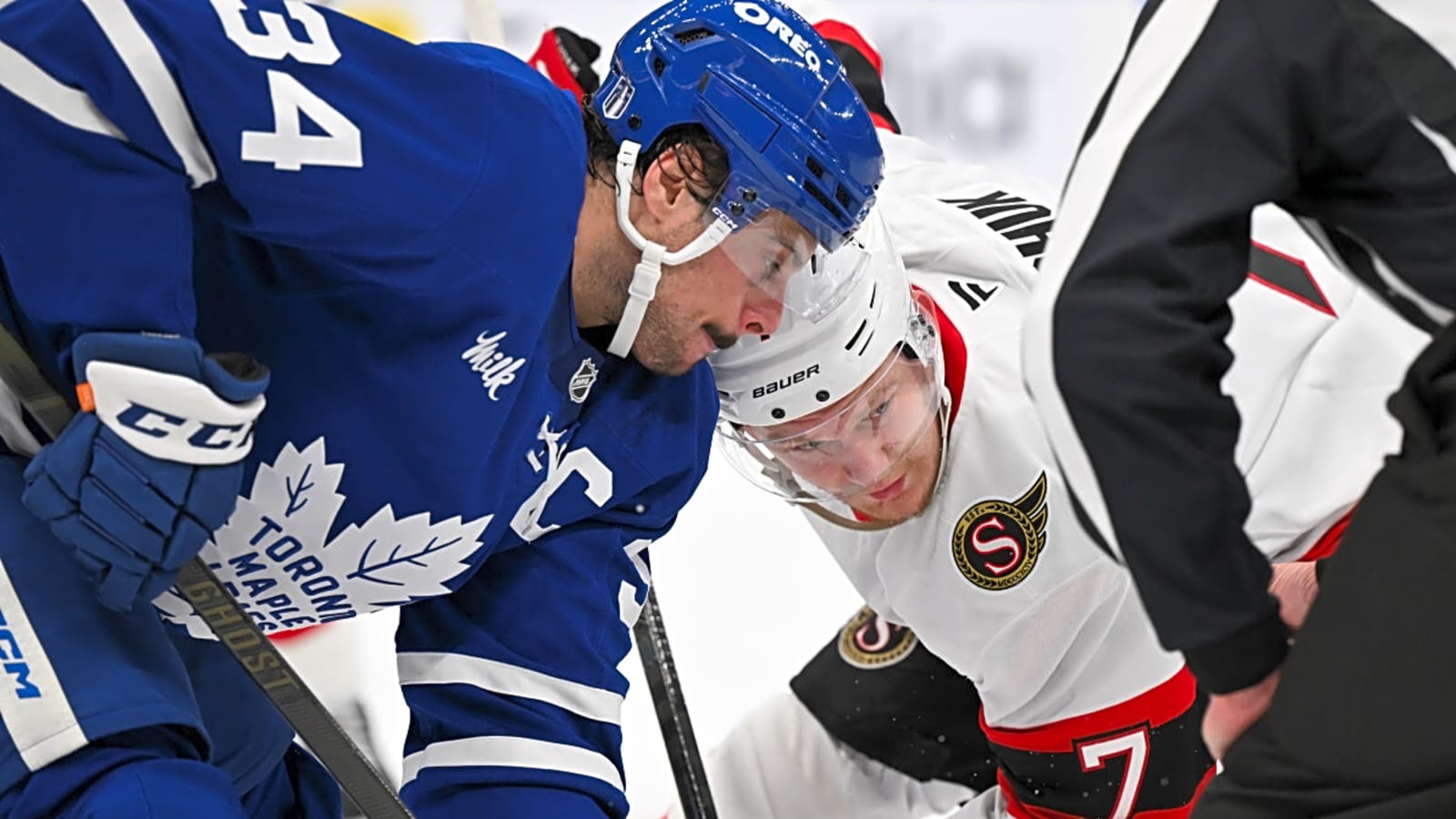 Maple Leafs&#39; Auston Matthews Spotted Destroying Ridly Greig&#39;s Stick