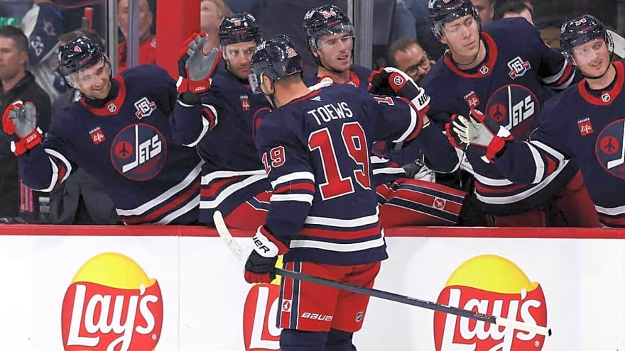 Jets’ Jonathan Toews opens up about ‘fear’ amid NHL return