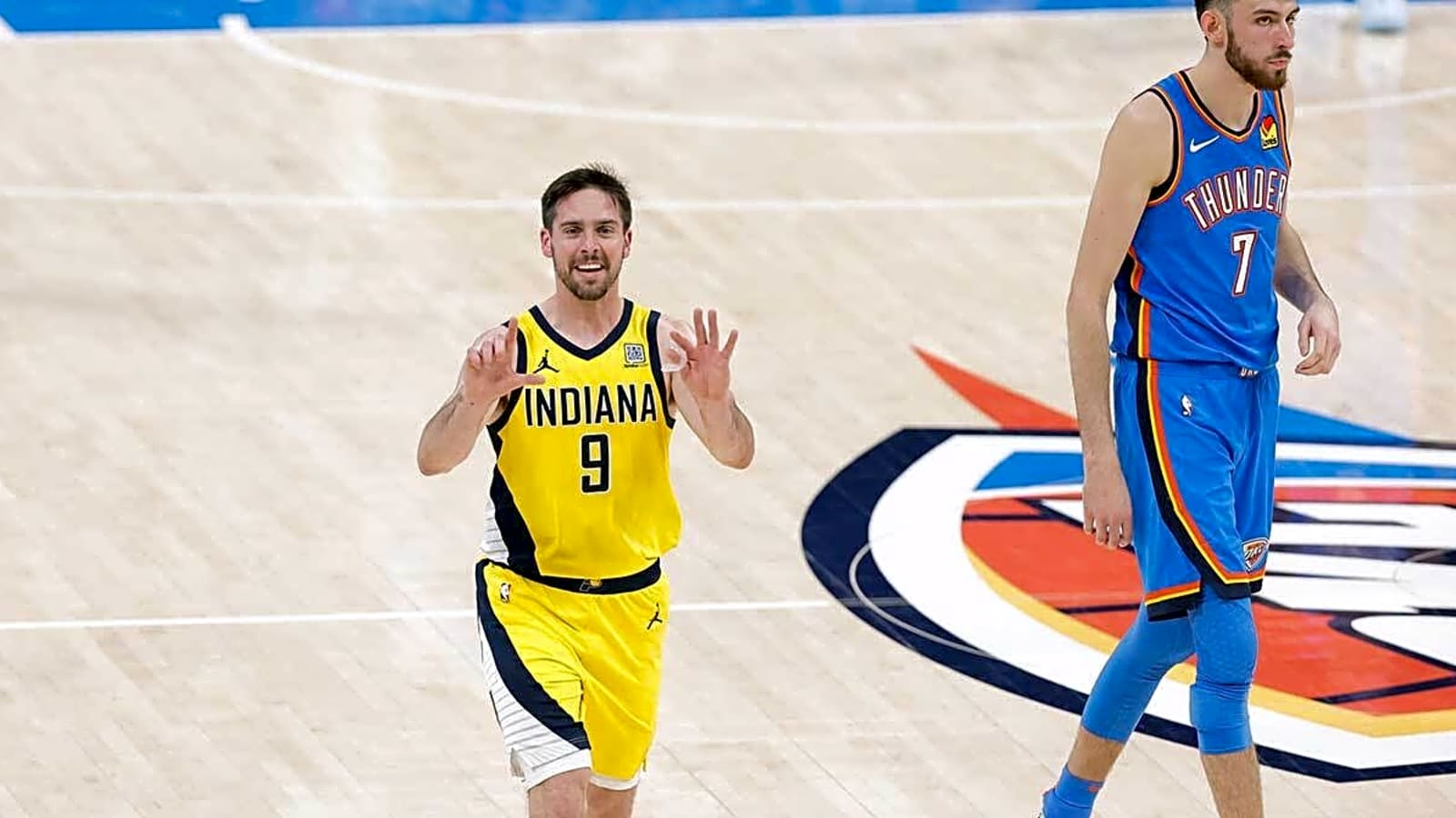 Pacers’ TJ McConnell sets record straight on viral NBA Finals ‘mom’ moment