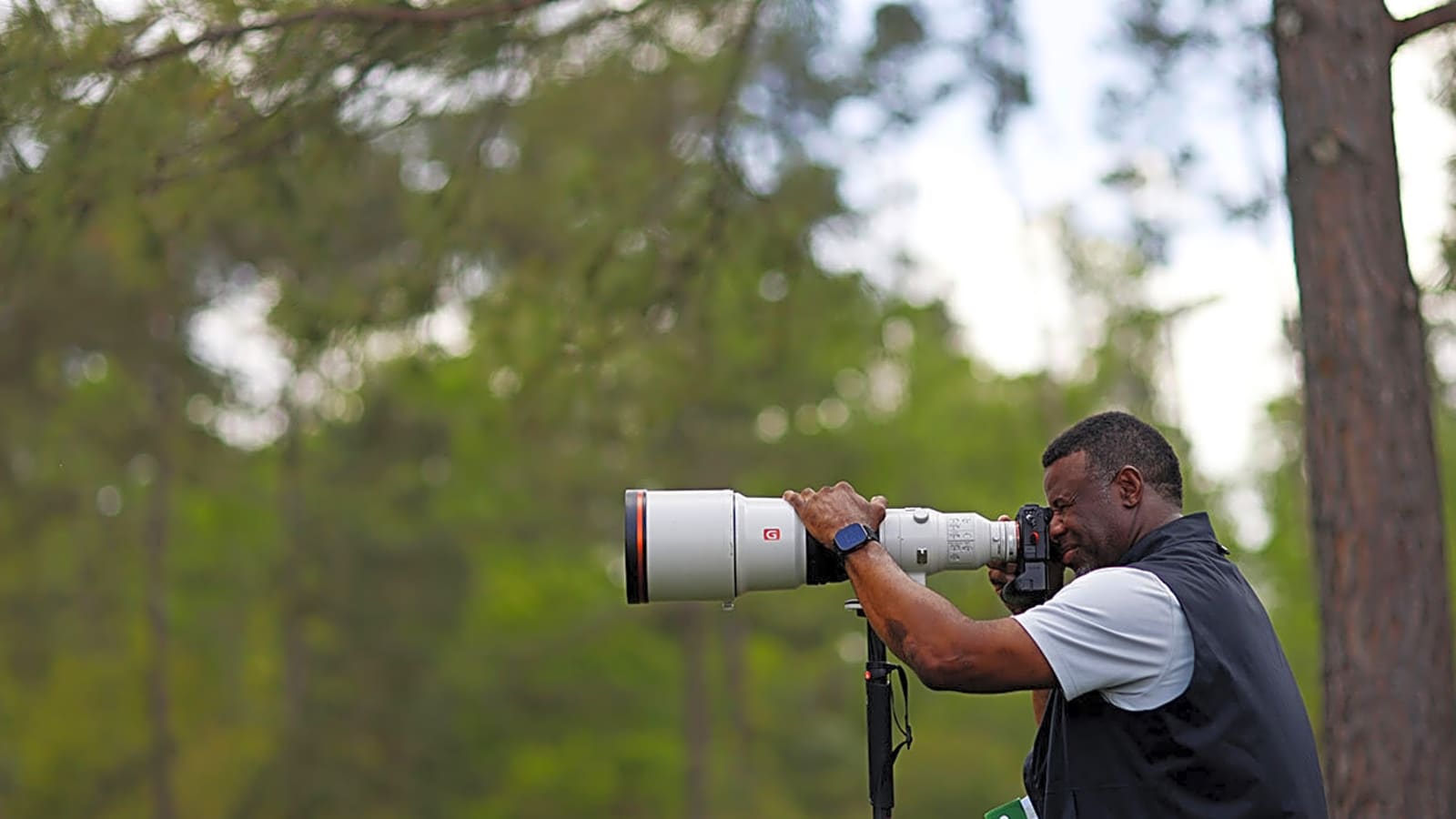 Ken Griffey Jr.’s epic Rory McIlroy at Masters photos leave fans speechless