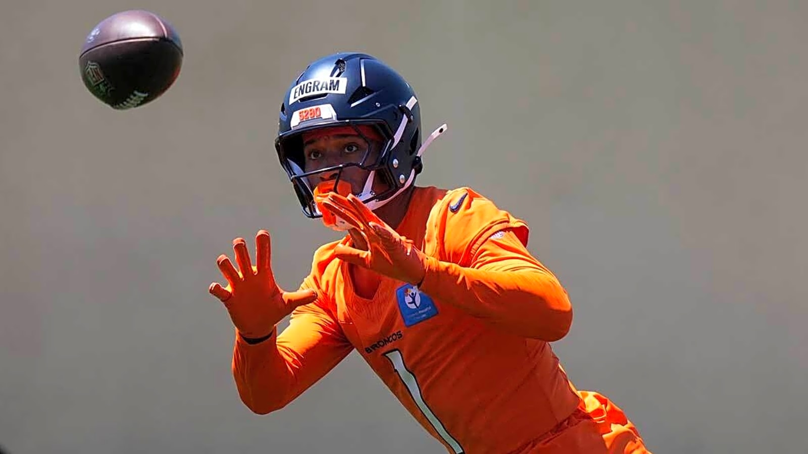 Broncos’ Evan Engram takes dig at Jaguars to prop up Denver