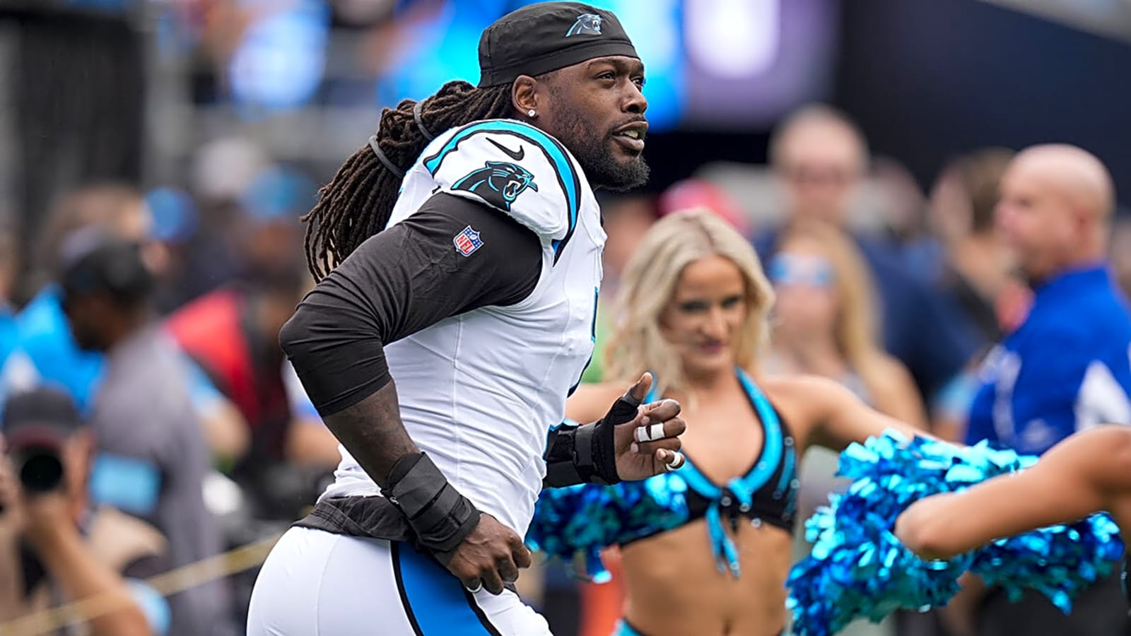 Cowboys’ Jadeveon Clowney breaks silence after misdemeanor charge