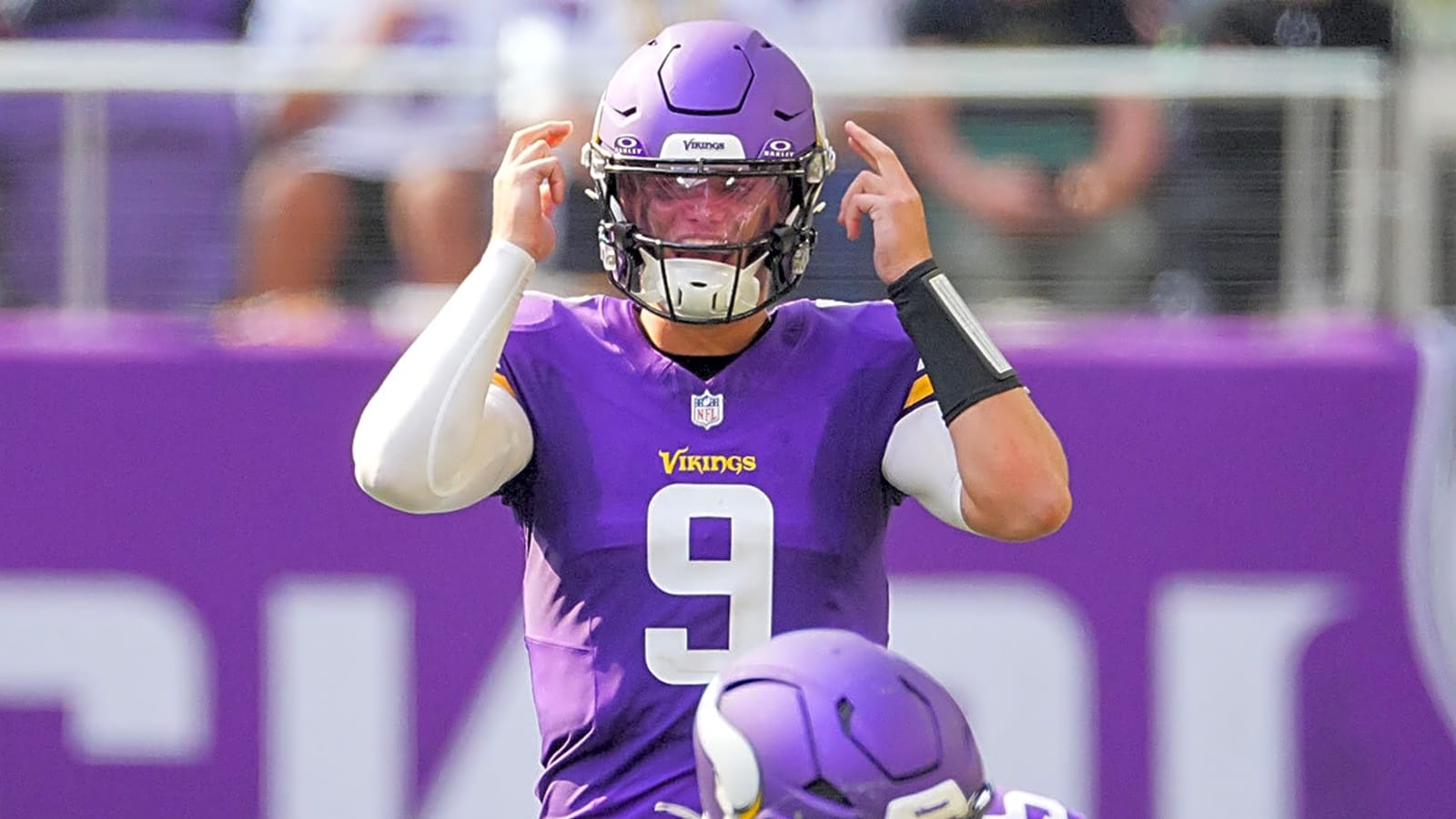 The Vikings' Running Game In Crisis: Preseason Injury Update - lt3in7k
