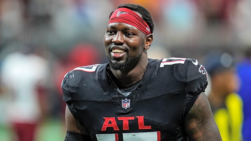 3 available free agents the Colts should sign to improve the biggest weakness on the team's roster, their pass rush