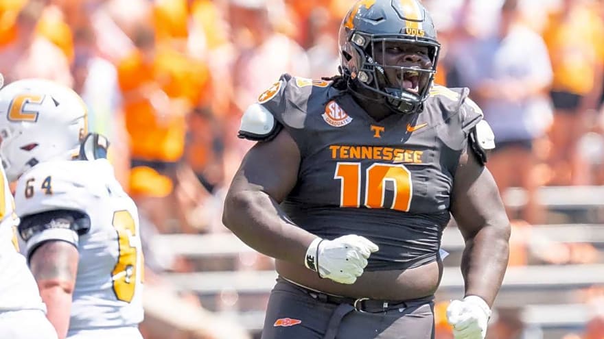 Former Tennessee Vol earns a golden opportunity across the country after a major injury on Monday Night Football