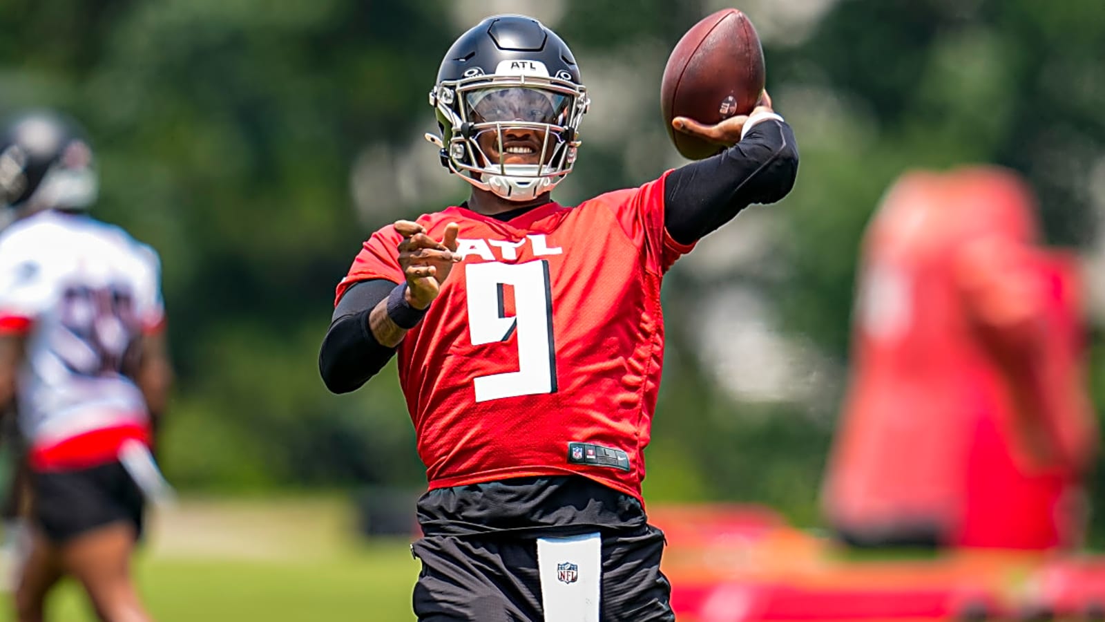 Left Handed Like Vick, Pocket Presence Like Ryan, How Far Can Michael Penix Jr. Take Atlanta?