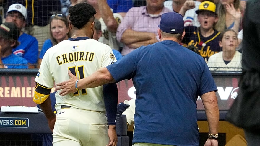Brewers’ Pat Murphy shares Jackson Chourio Game 4 outlook amid hamstring injury