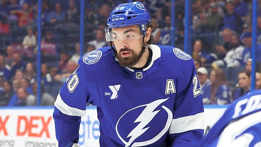 Lightning lose 22-goal scorer until November after surgery